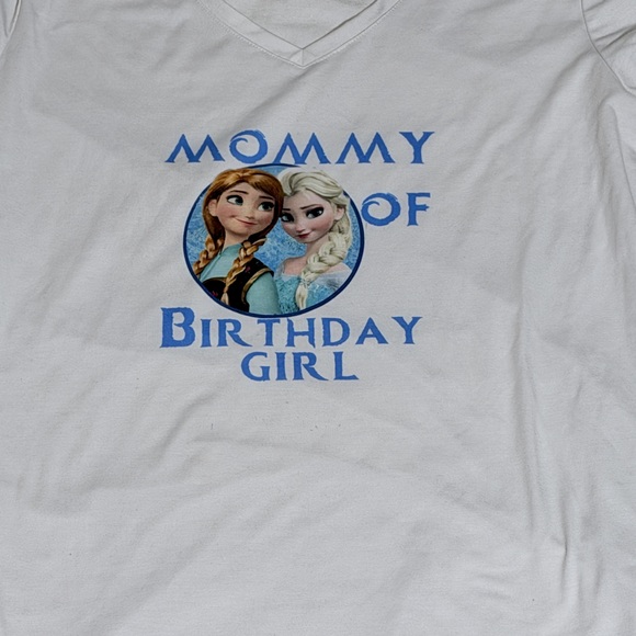 Frozen tee birthday girl mommy tee Mommy of the birthday girl large shirt in - Picture 2 of 6